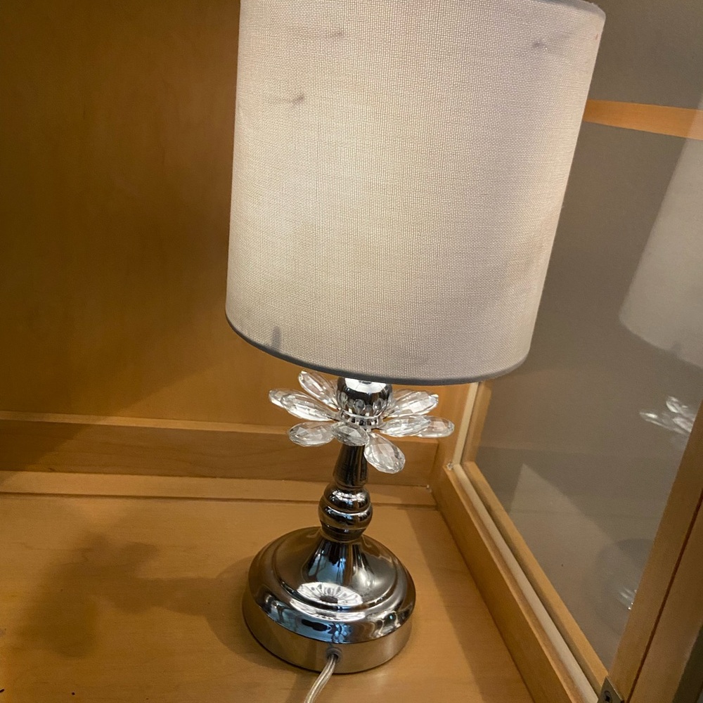Elegant Silver Table Lamp with Crystal Accents